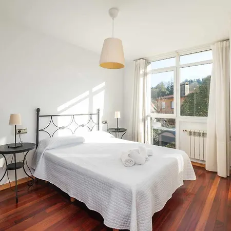 Casa El Henar * Nueva De Llanes